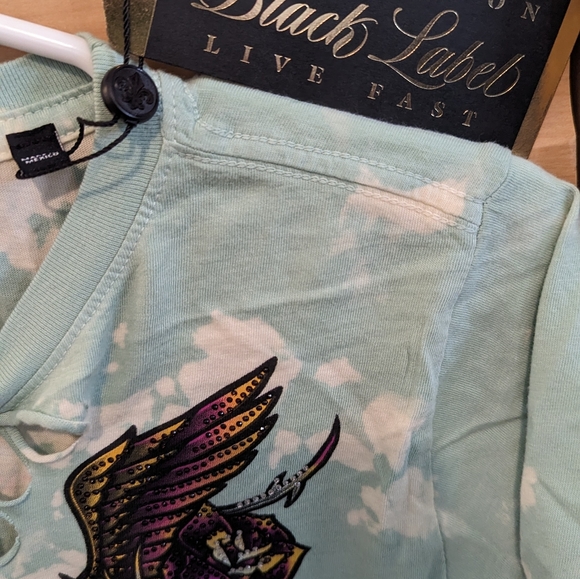 SALE Affliction blacklabel NWT fit a M,is a S beautiful wings heart rose dagger - Picture 6 of 6